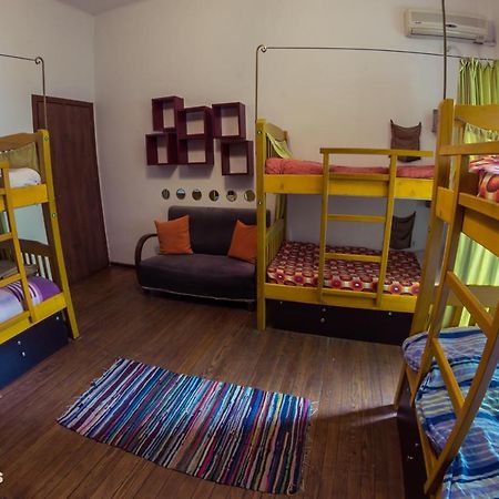 Trip'N'Hostel Tiranë Eksteriør bilde