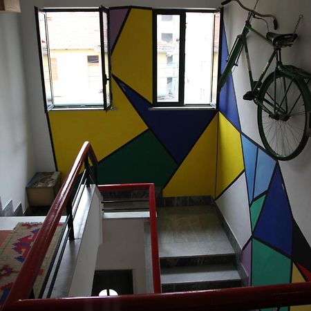 Trip'N'Hostel Tiranë Eksteriør bilde