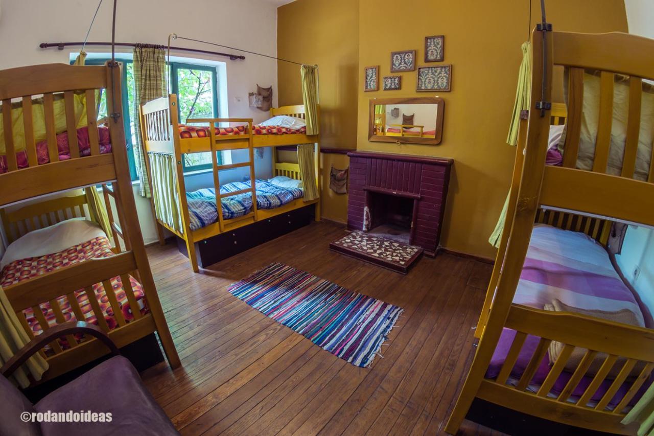Trip'N'Hostel Tiranë Eksteriør bilde