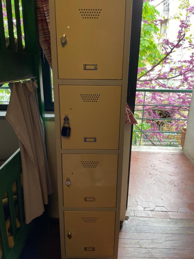Trip'N'Hostel Tiranë Eksteriør bilde