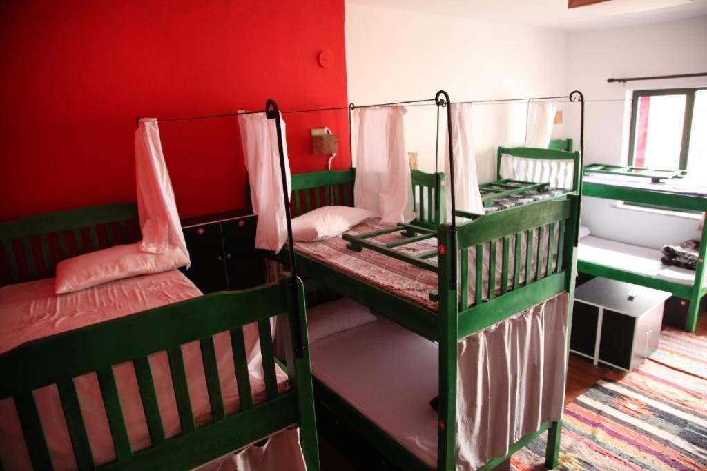 Trip'N'Hostel Tiranë Eksteriør bilde