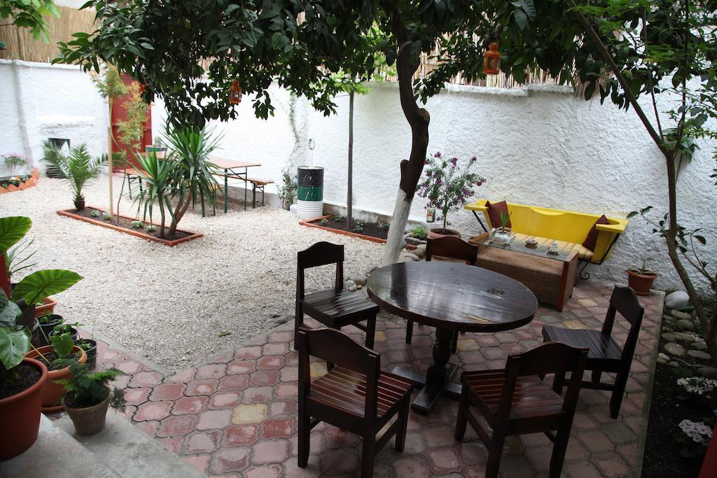 Trip'N'Hostel Tiranë Eksteriør bilde