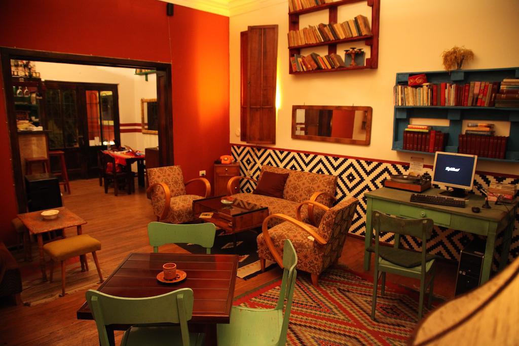 Trip'N'Hostel Tiranë Eksteriør bilde